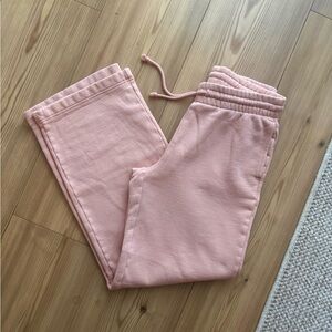 Aritzia Cozy Sweatfleece Boyfriend Wide Leg Sweatpants Light Pink